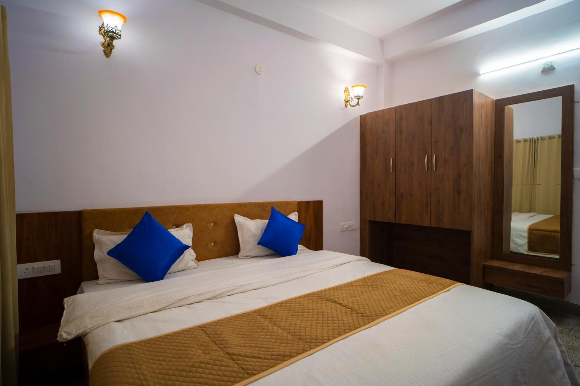 Devdarshan Hotel & Restaurant Udajpur Zewnętrze zdjęcie