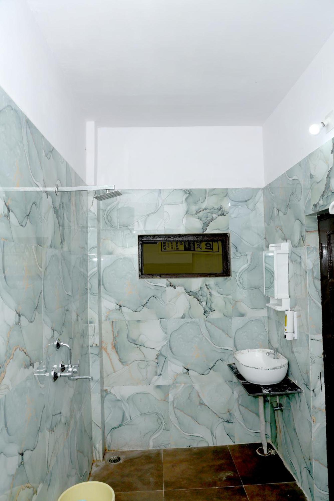 Devdarshan Hotel & Restaurant Udajpur Zewnętrze zdjęcie