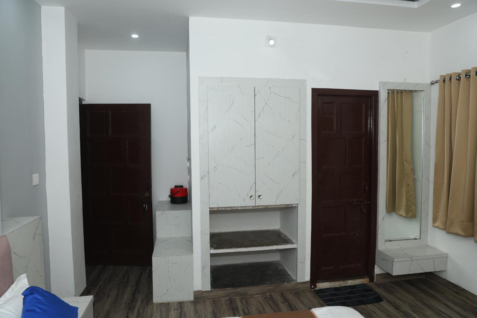 Devdarshan Hotel & Restaurant Udajpur Zewnętrze zdjęcie