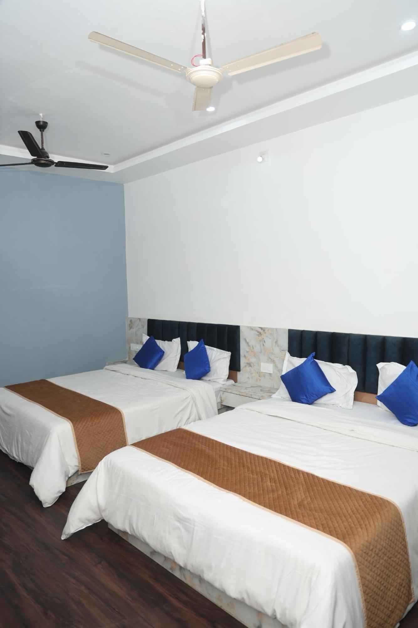 Devdarshan Hotel & Restaurant Udajpur Zewnętrze zdjęcie