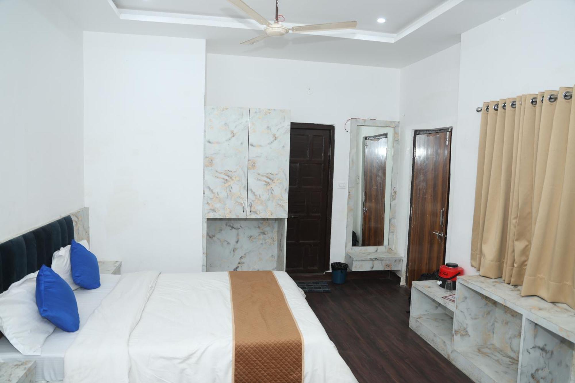 Devdarshan Hotel & Restaurant Udajpur Zewnętrze zdjęcie